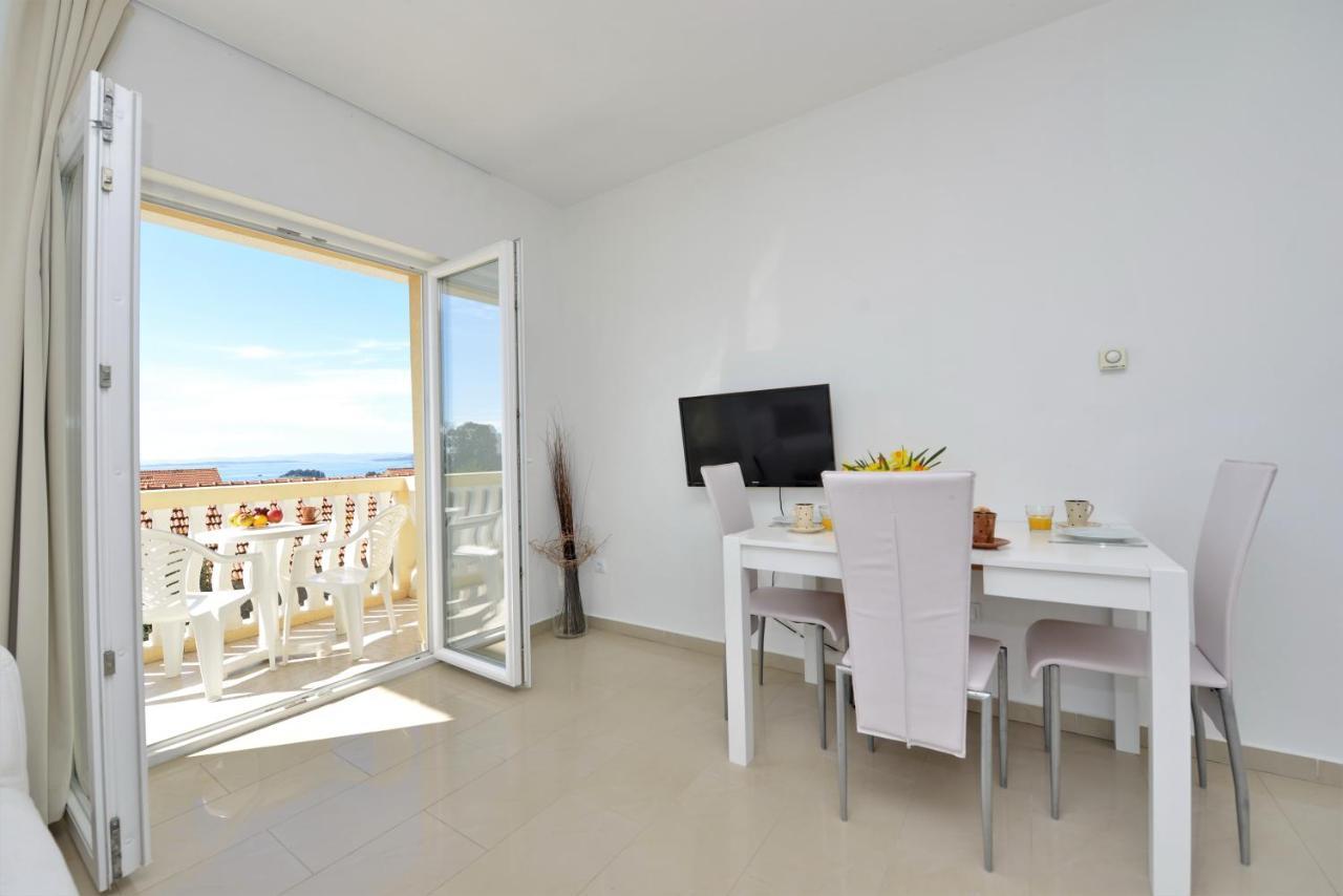 Apartments Verita Pakostane Ngoại thất bức ảnh
