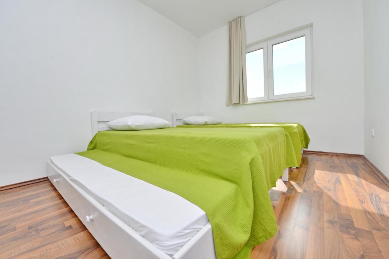 Apartments Verita Pakostane Ngoại thất bức ảnh